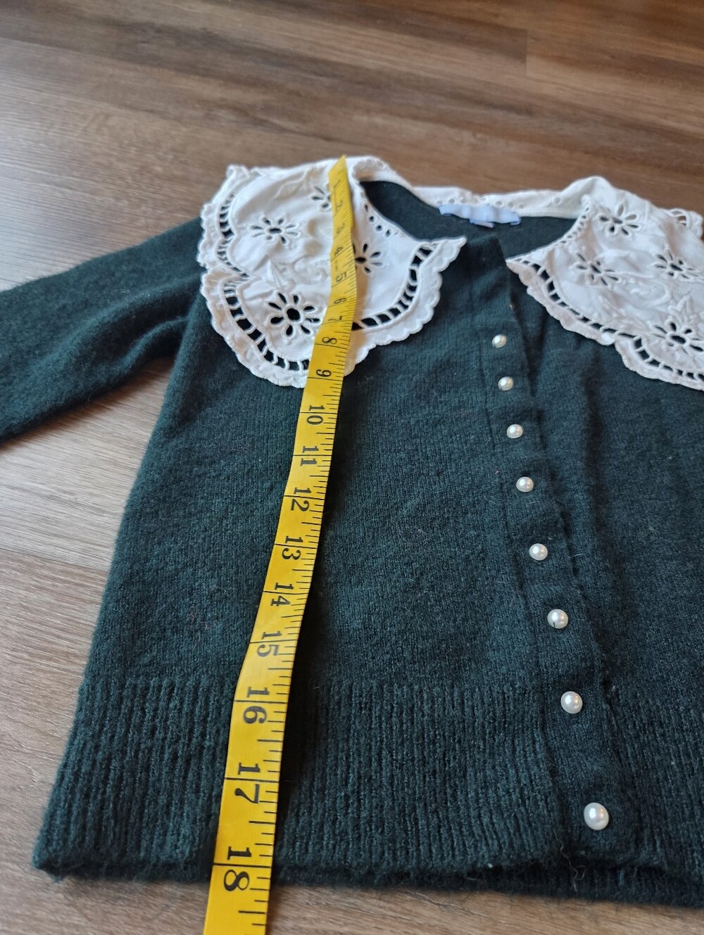 Antonio Melani Wool Blend Sweater Cardigan White Embroidered Peter Pan Collar - Picture 10 of 13